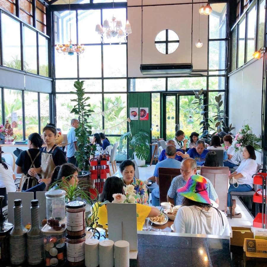 คุ้มกะลาหัวฟาร์มสเตย์ Ban Pha Saeng Lang Exterior photo